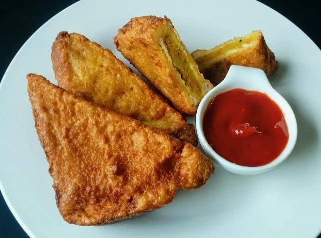 ALOO BREAD PAKODA
