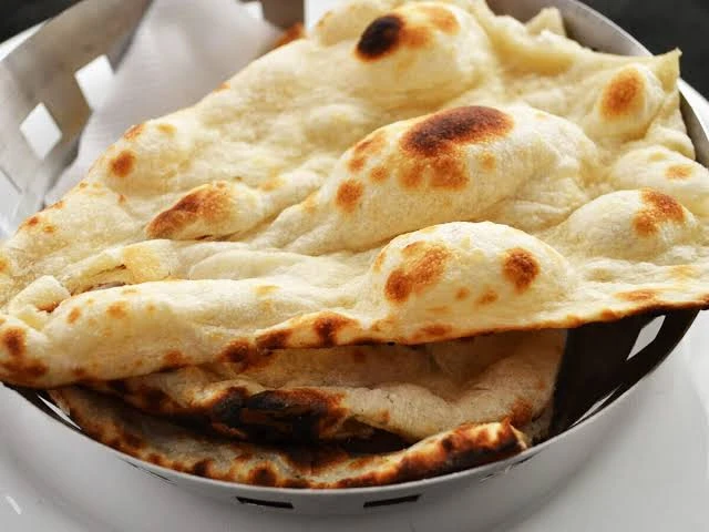 GARLIC NAAN